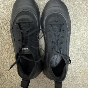 Crocs Echo Surge Black Lightweight Lace Up Sneakers Men's Size 7 Woman’s Size 9